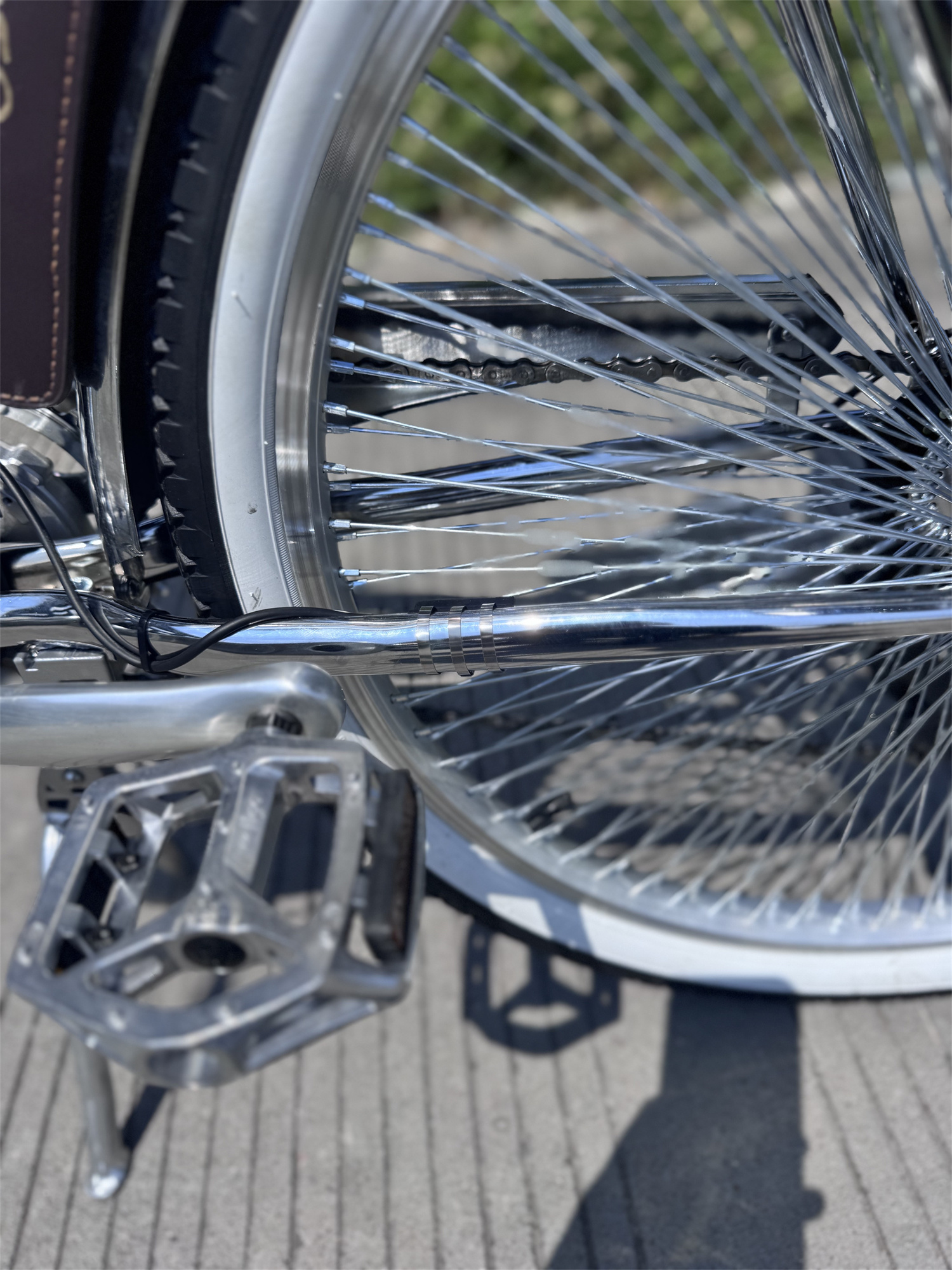 Electric Cruiser Bike